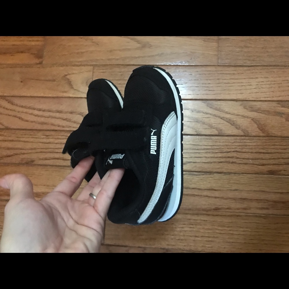 Puma sneakers